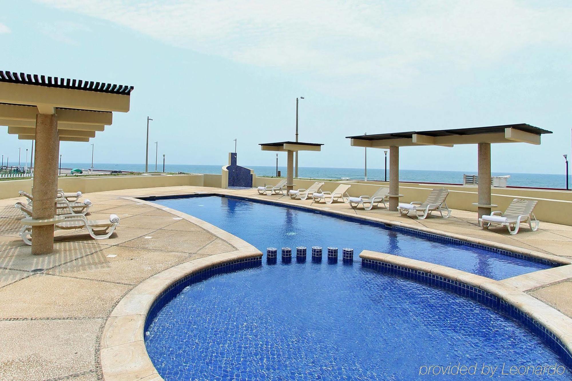 Fiesta Inn Coatzacoalcos Exterior foto