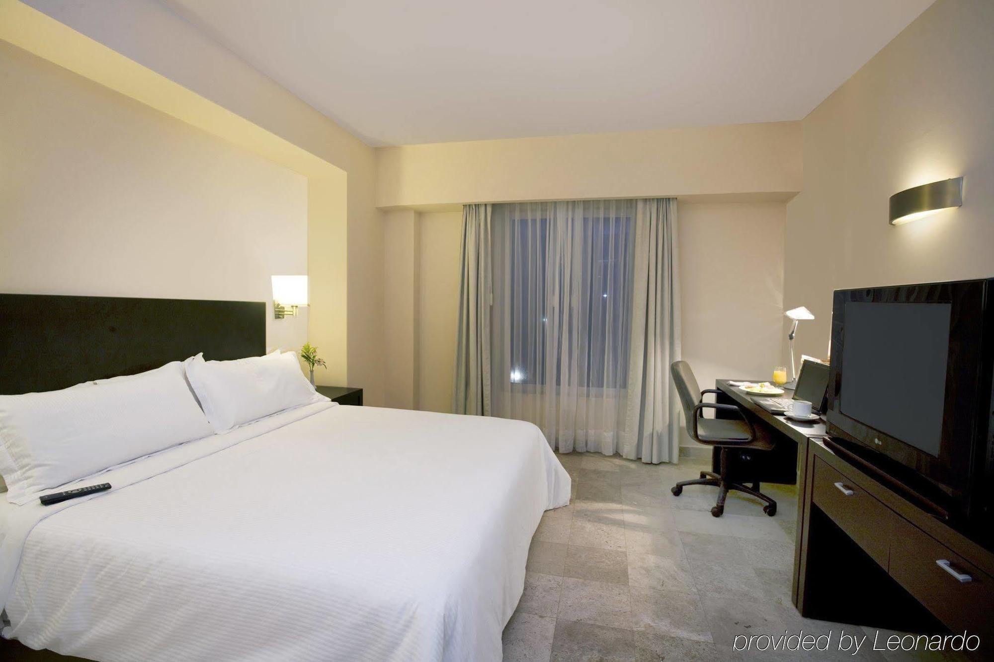 Fiesta Inn Coatzacoalcos Exterior foto